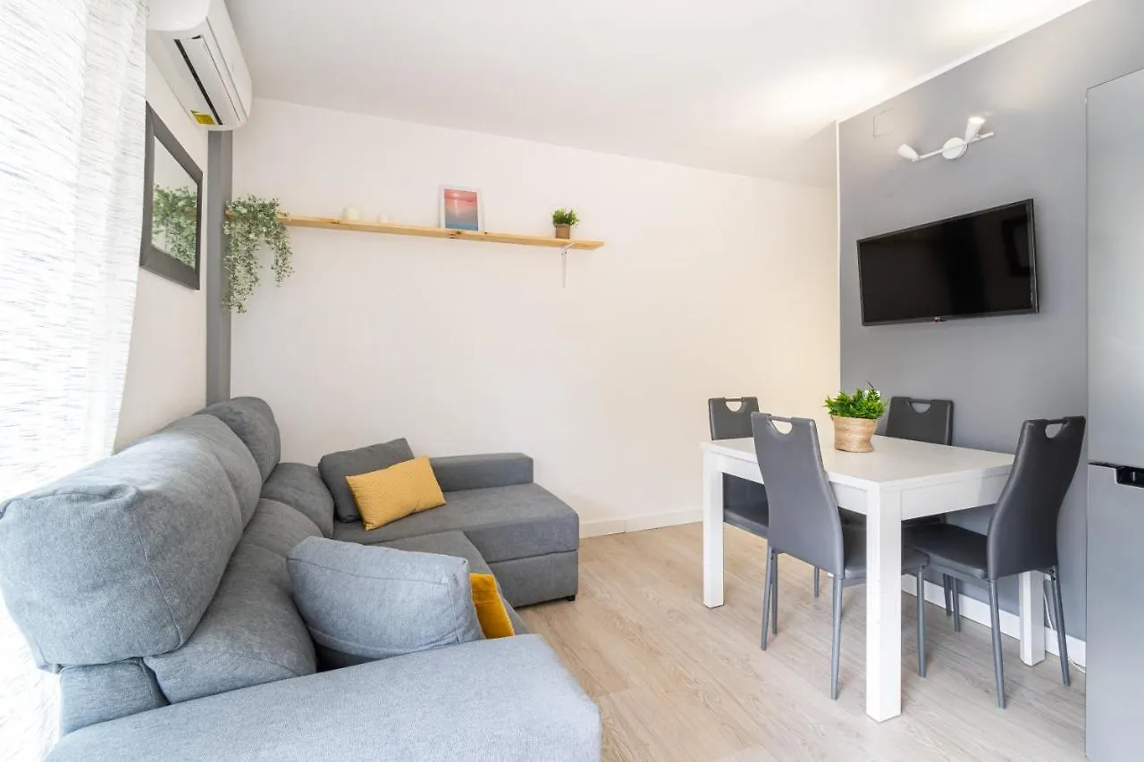 Wifi-Piscina-Port Aventura-Playa Salou3 Apartment  Salou